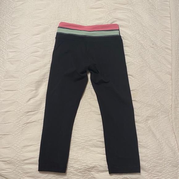 Lululemon Reversible Wunder Under Mid-rise Crop - Picture 4 of 6